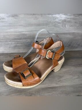 Dansko Womens EU41 US 10.5-11 Brown Leather Buckle Grain Heel Comfort Sandals